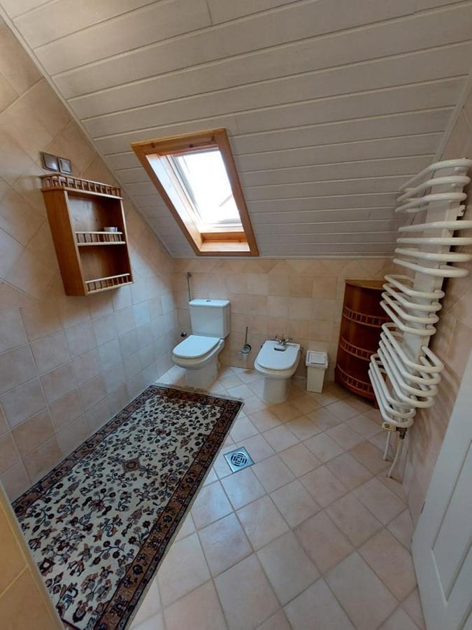 Gombos Apartman Apartamento Hajdúszoboszló Exterior foto